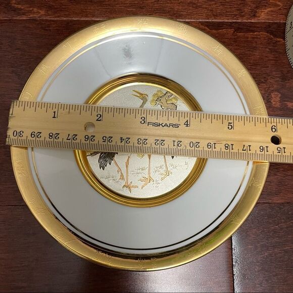 Japanese Chokin Hamilton Collection Pine & Crane New Year's Day Plate No. 2023MH - Picture 10 of 10